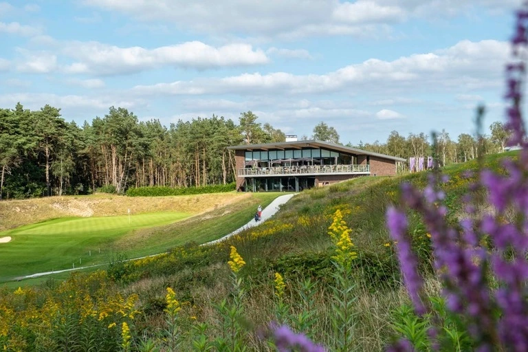 The Links Valley